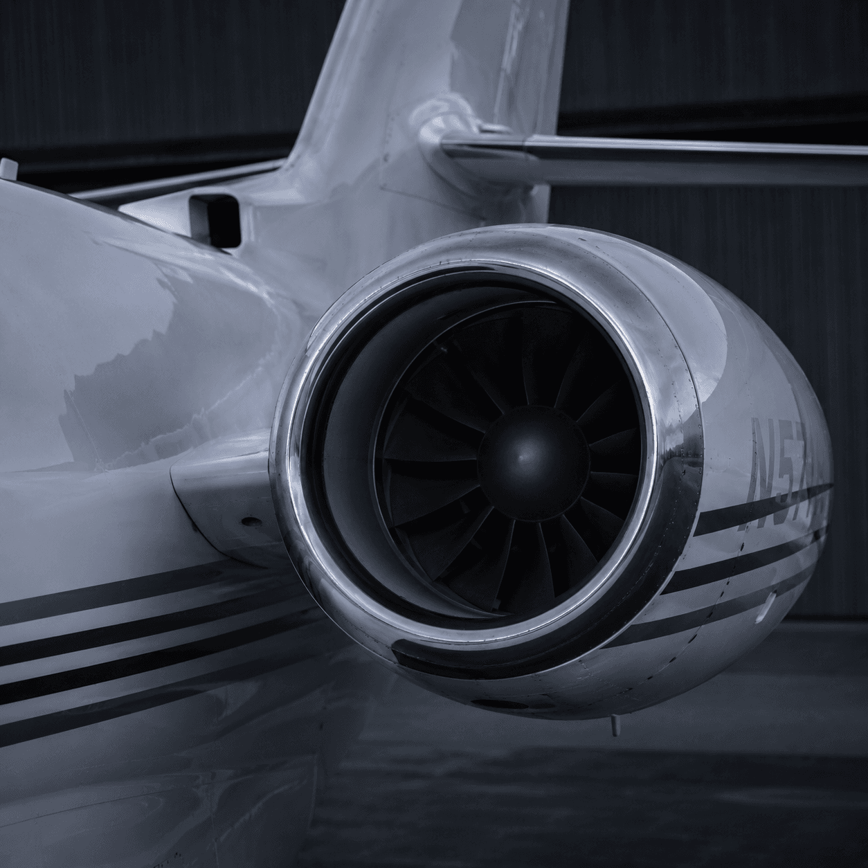 Engine and tail detail